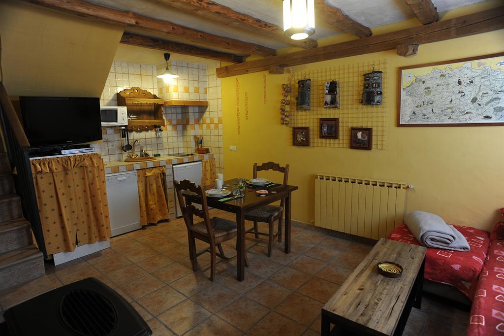 El Rincon De Monasterio Guest House Bagian luar foto